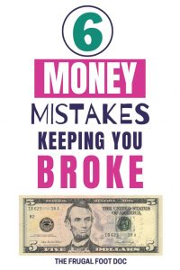 These are the most common money mistakes that people make that keeps them broke and in debt. Stop living paycheck to paycheck, learn how to budget, and manage your money with these simple tips. How to pay off debt fast, organize your finances, and manage your money better. #budgeting #daveramsey #personalfinance
