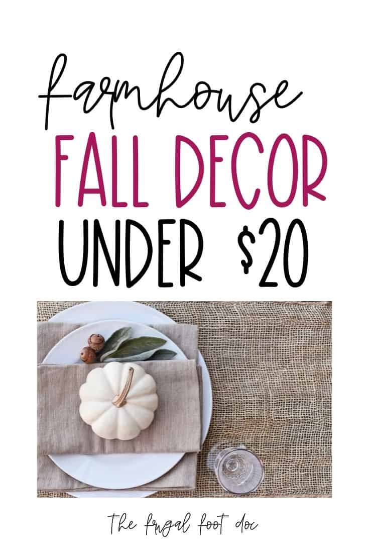Cheap farmhouse fall decor for decorating on a budget. Decorate your home for fall on a budget with these gorgeous fall home decor items under $20 from Amazon. How to decorate for fall on a budget. #fall #homedecor #budget