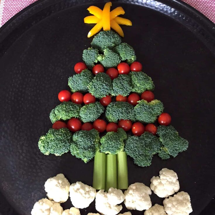 Image for Christmas Tree Shaped Vegetable Platter Appetizer Tray