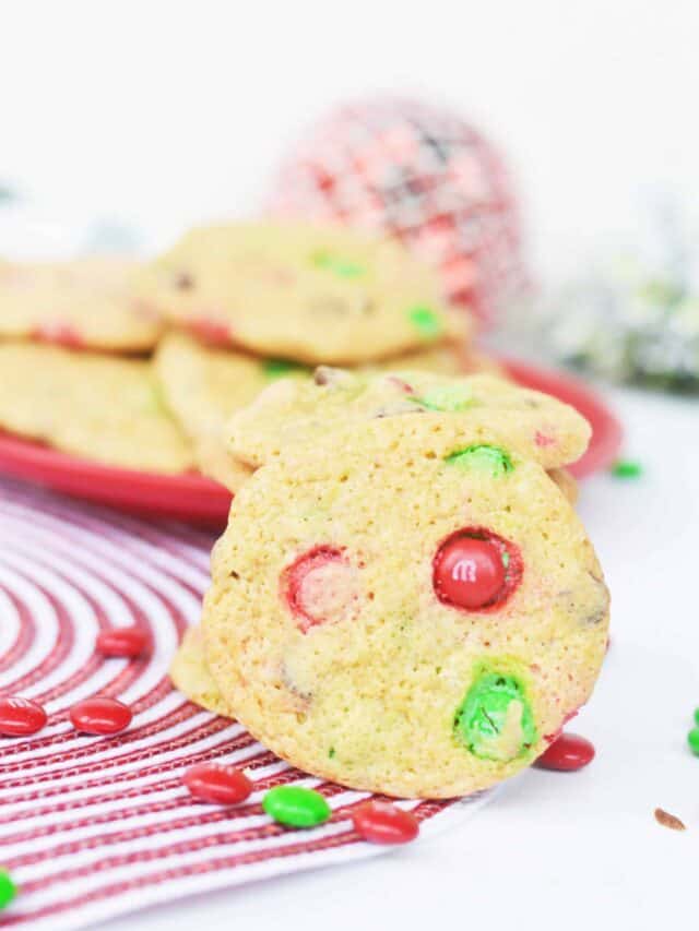 M&Ms Christmas Cookies