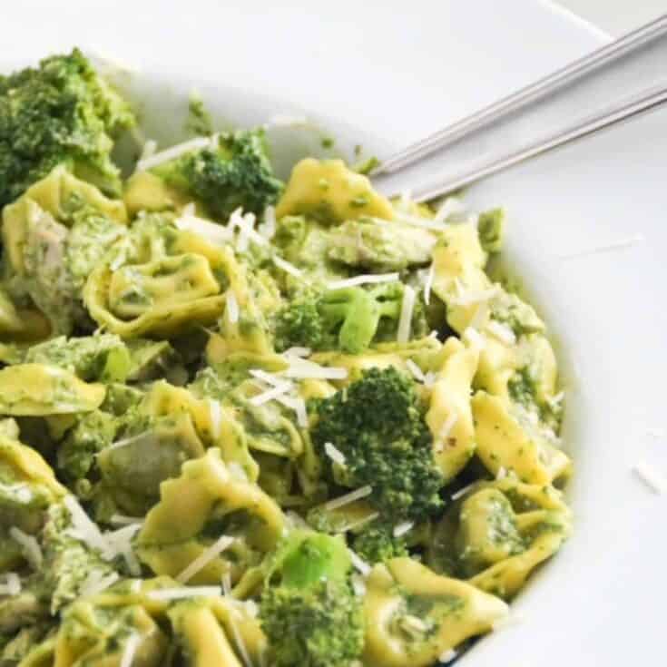 Image for 15-MInute Pesto with Tortellini and Chicken