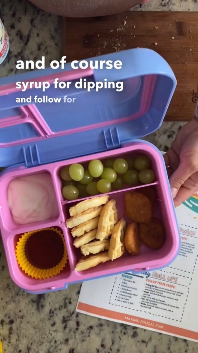 Yum yum! Breakfast for lunch! Check out my kid friendly breakfast and lunch planner for more ideas. #backtoschool #lunchideas  #lunchideasforkids #lunchbox #lunchboxideas